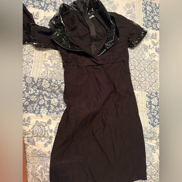 Spirit Halloween Sexy Cop ‎adult Costume small NEW IN BAG - Picture 5 of 5